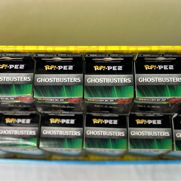 Funko Pop Pez Walmart 2019 Exclusive Stay Puft & Glow in the Dark Slimer… - Picture 6 of 13